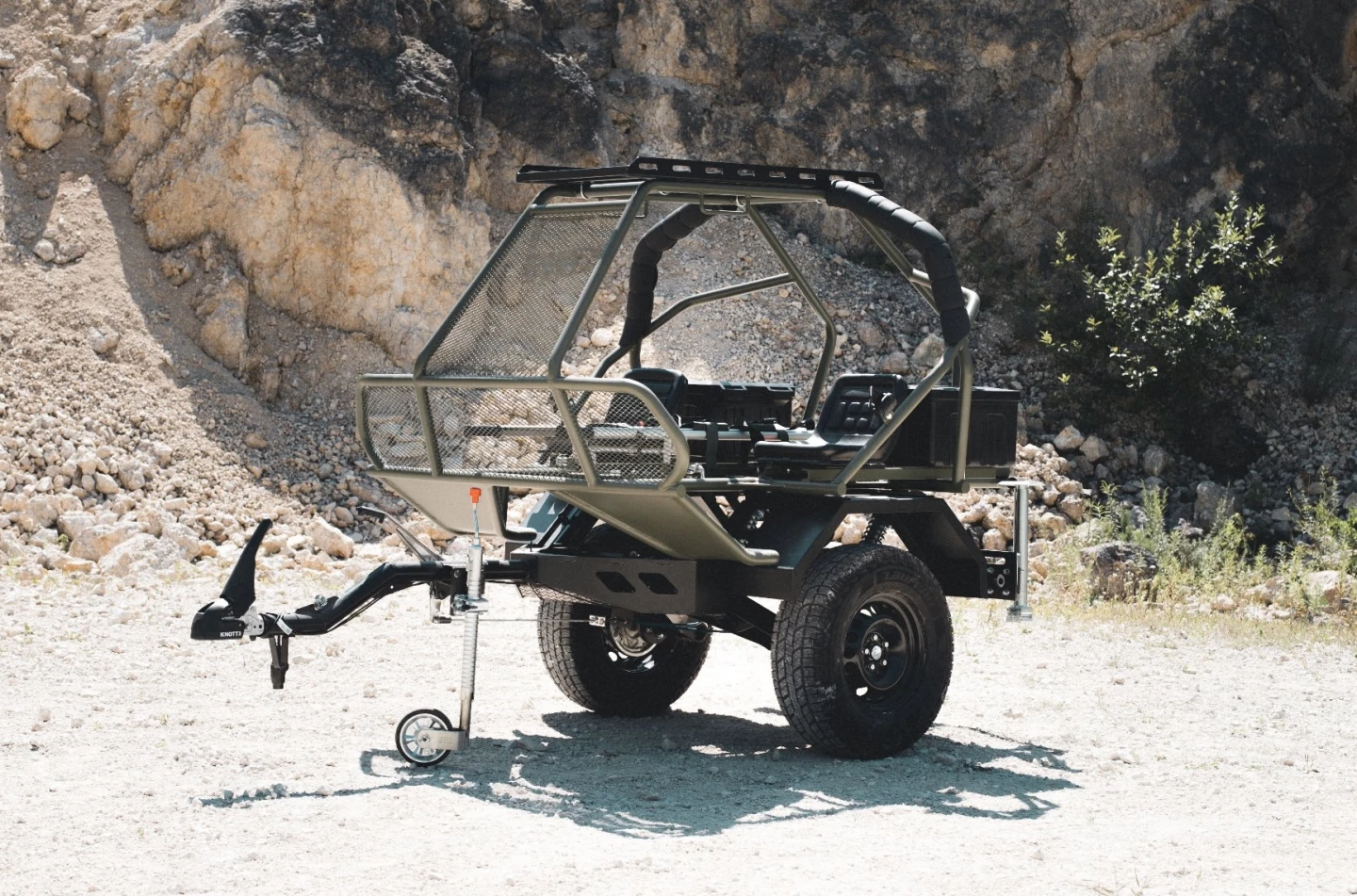 Da Orffo developed the pictured Life Chariot stretcher trailer out of its original SUT camper trailer in 2022 and has since spun the Chariot's platform into a more modular gear-hauling camper