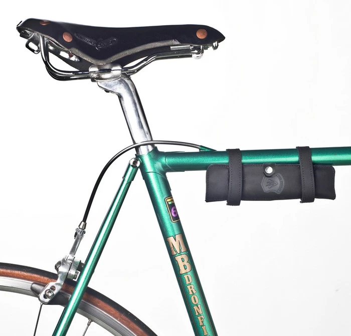 The Nutter can be mounted beneath the top tube