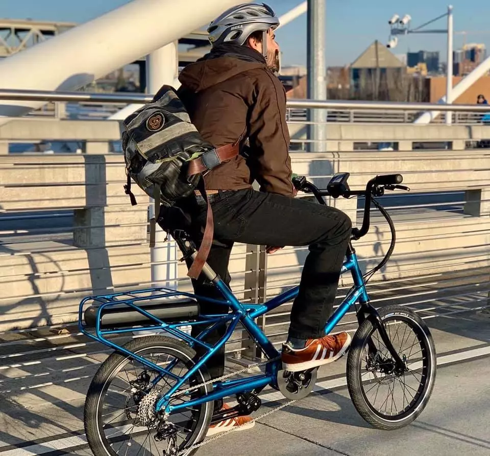 Rose City says that the frame geometry allows for a comfortable and stable ride