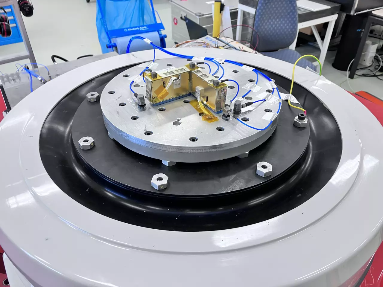 The GRASS gravimeter