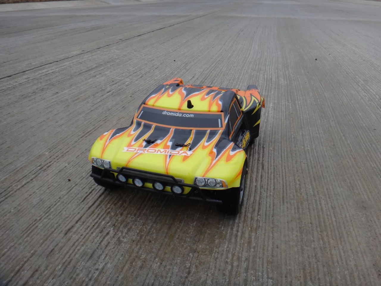 The box claims it can hit over 20 mph (32 km/hr), which seems accurate and is pretty good for a mid-range R/C car