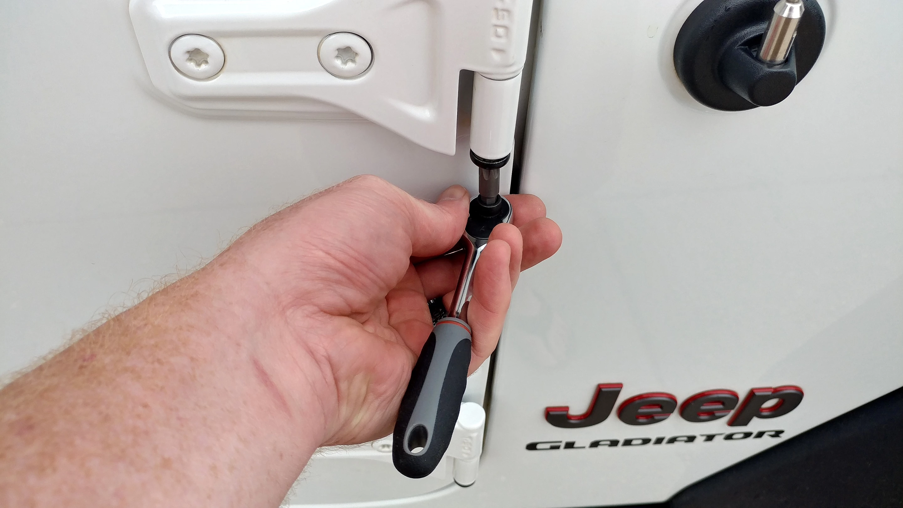 Jeep now includes a ratchet for removing the bolts holding on traditionally removable parts