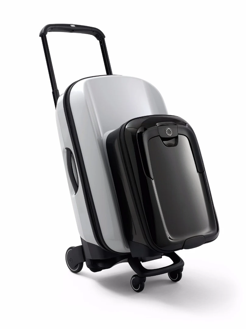 A travel module can be attached to the chassis with the cabin module attached