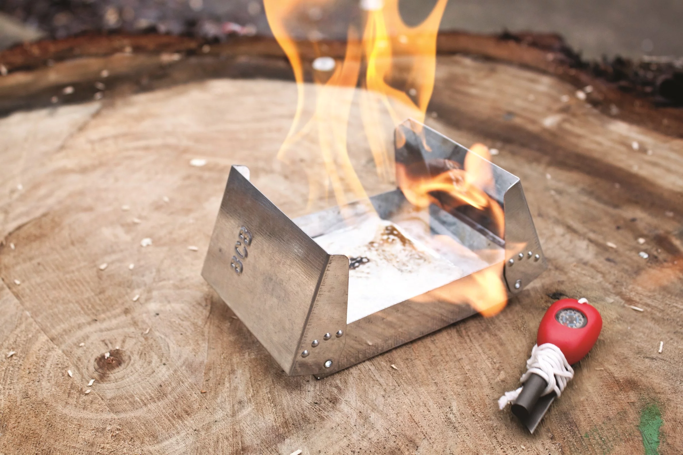 A single tab of Fire Dragon burns for about eight minutes