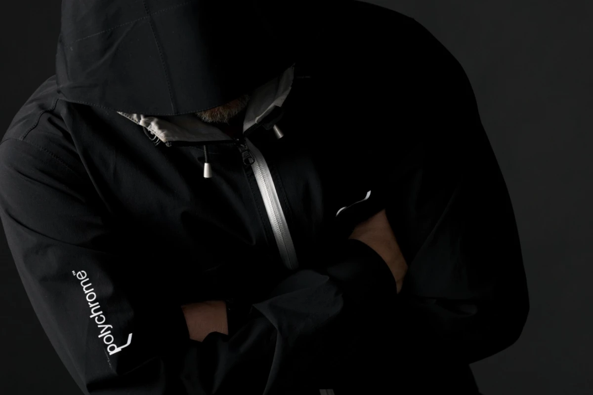 The jackets' black layer absorbs sunlight, and the silver layer keeps body heat in