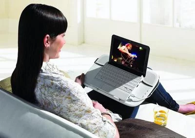 Logitech Speaker Lapdesk N550 â€“ ergonomics, cooling and bigger sound for your laptop
