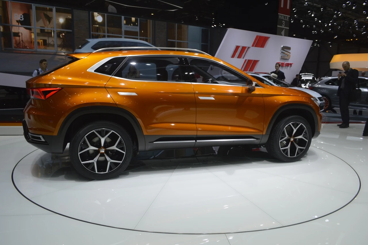 SEAT claims the 20V20s interior is versatile and spacious (Photo: C.C. Weiss/Gizmag)