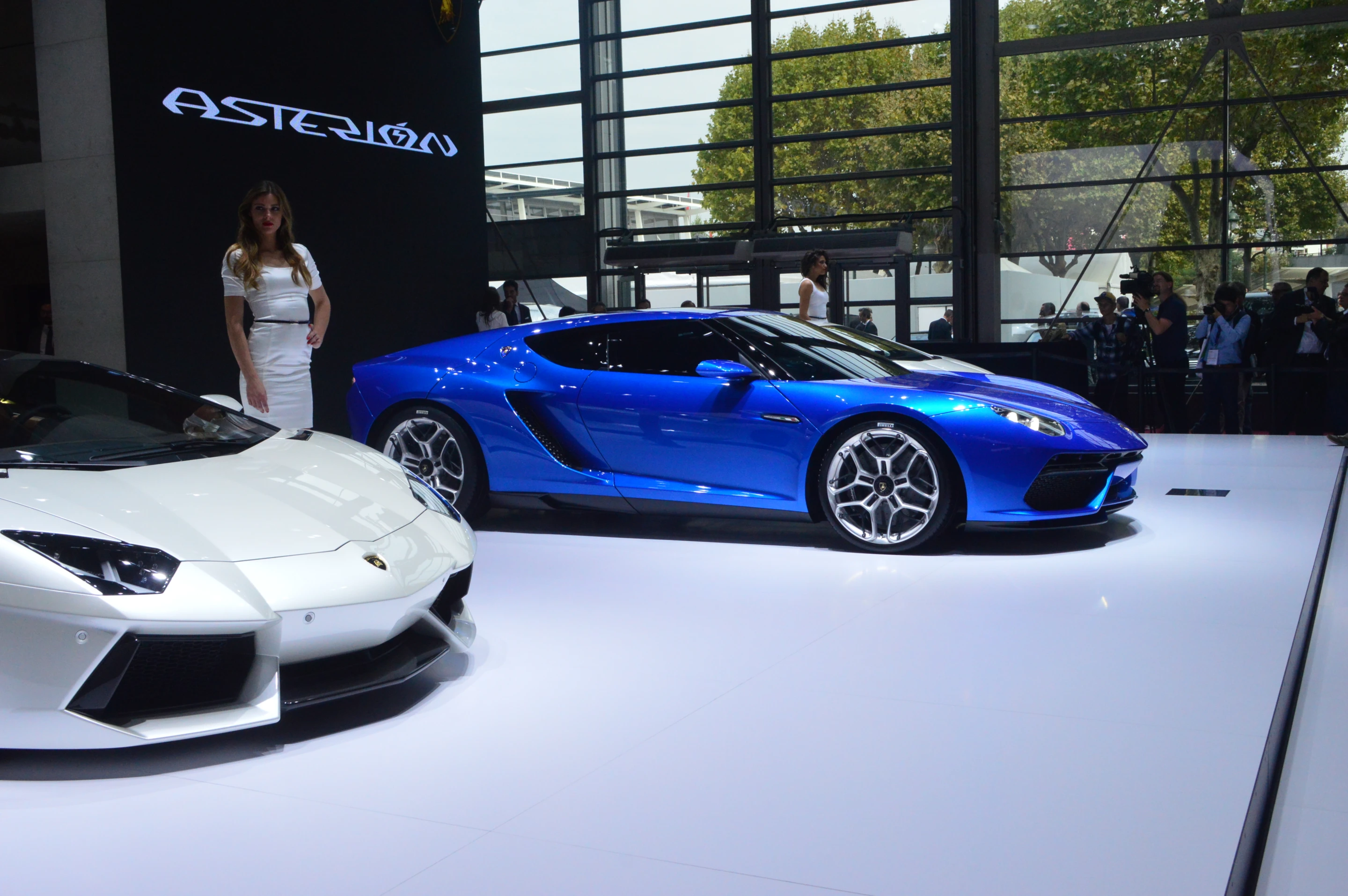 The Lamborghini Asterion in Paris (Photo: C.C. Weiss/Gizmag)