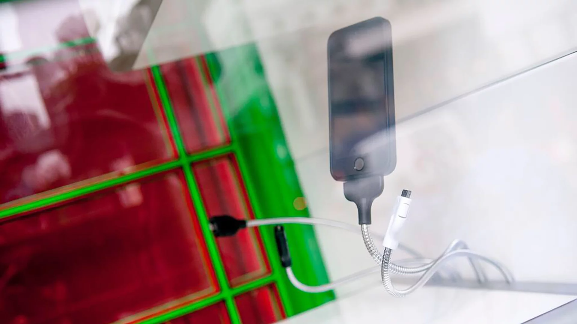 The team behind the project estimates that users will get around a 20 percent charge boost from a 12 minutes visit