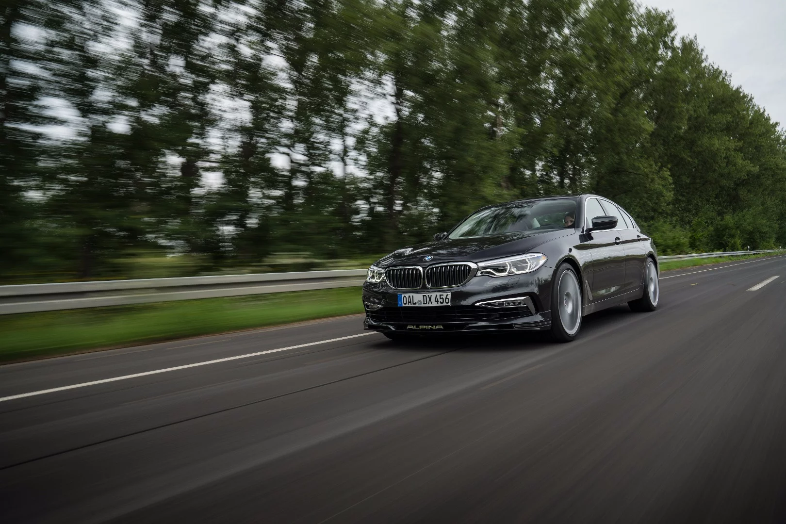 The D5 S is powered by a three-liter inline six