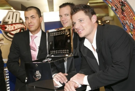 Nick Lachey unveils a one-of-a-kind jeweled Hot Wheels car