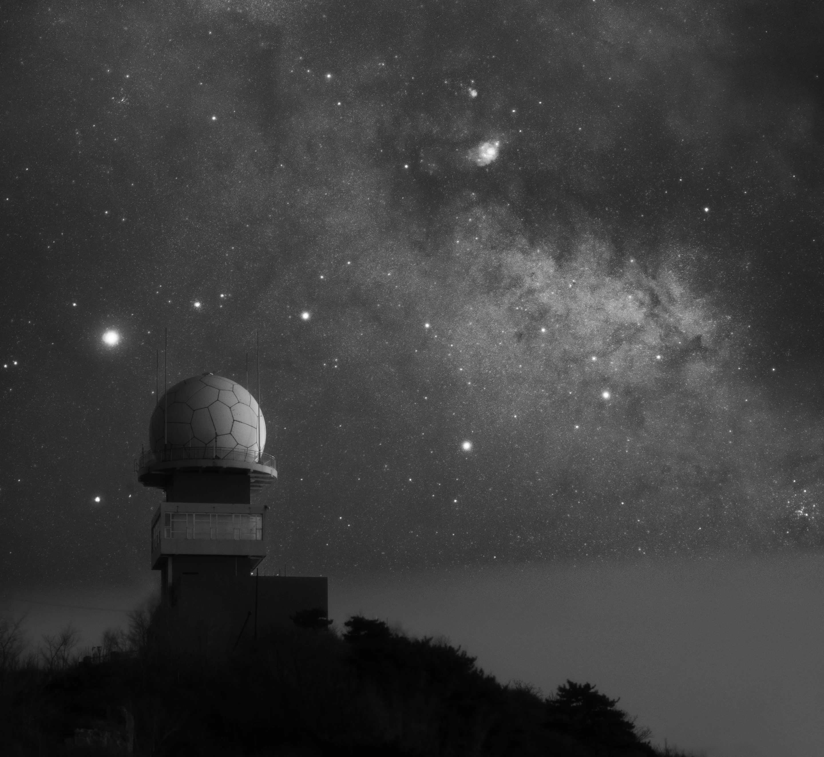 Highly Commended - Skyscapes. Voice of the Universe. An aerial radar tower on the edge of the city of Taiyuan