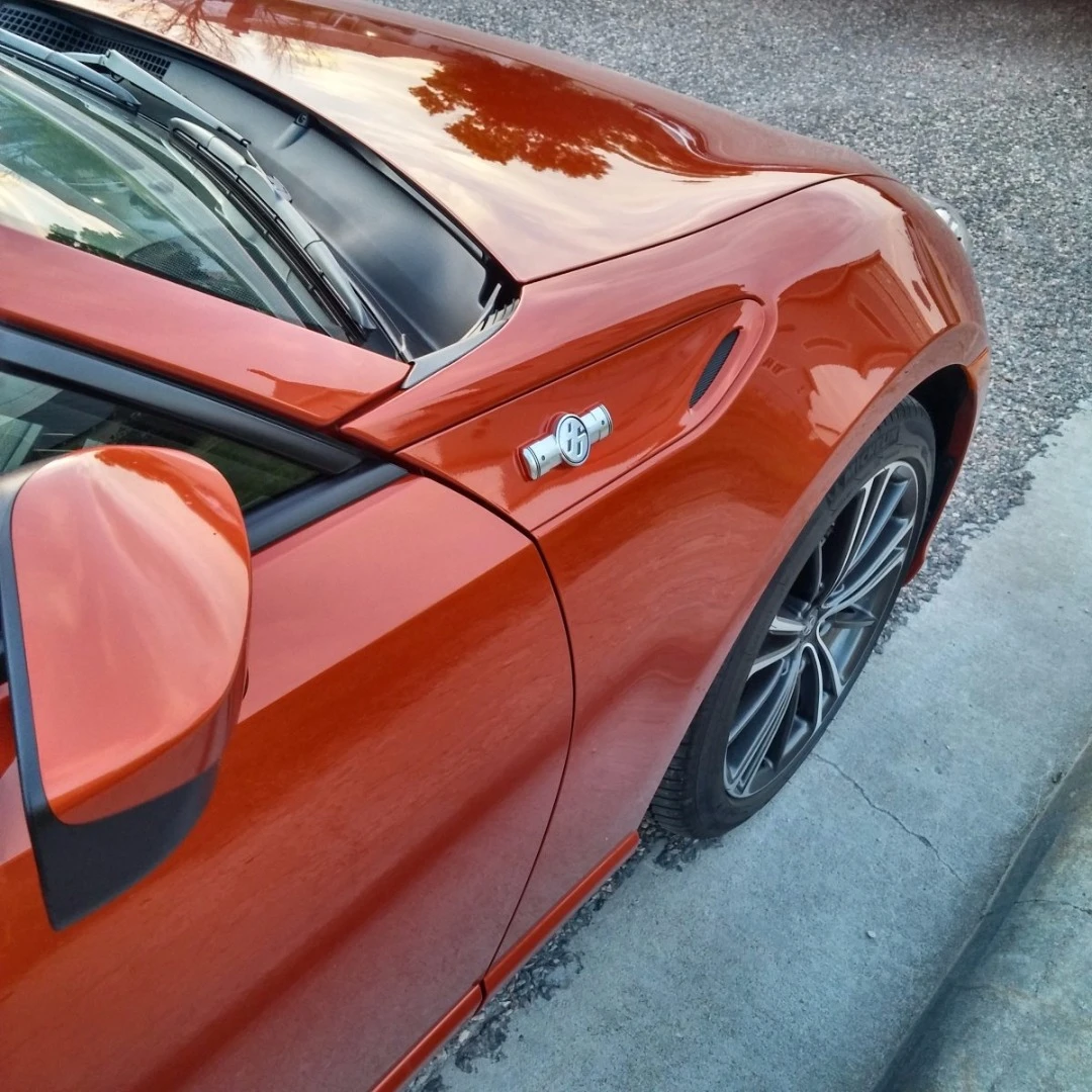One of the detail differences between the FR-S and the BRZ is the treatment of this cutout on the fender
