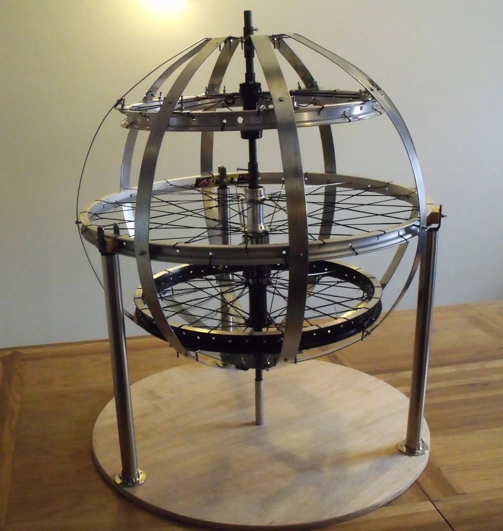 A frame model of an Ekinoid was built in 2011 to test structural rigidity