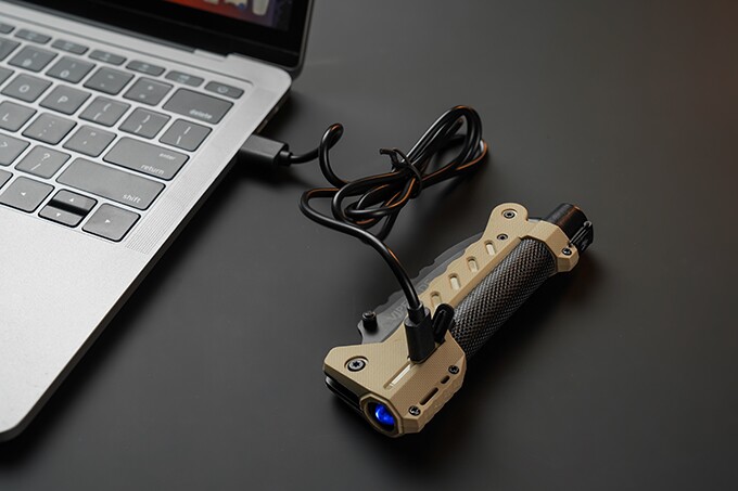 The VAK6's battery is charged via an included USB cable – or via the generator, if you get one