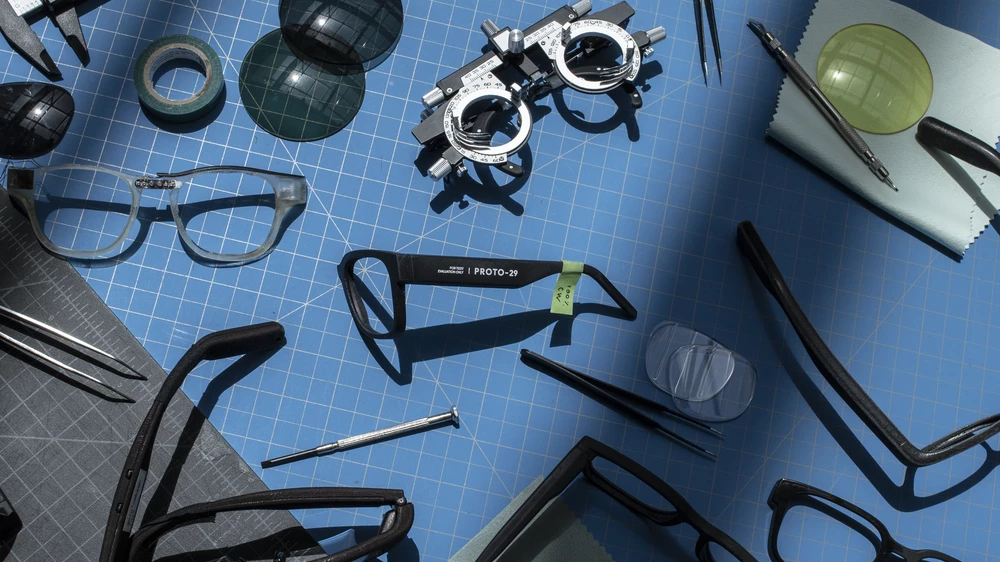 Google is set to begin publicly trialing its new AR glasses next month