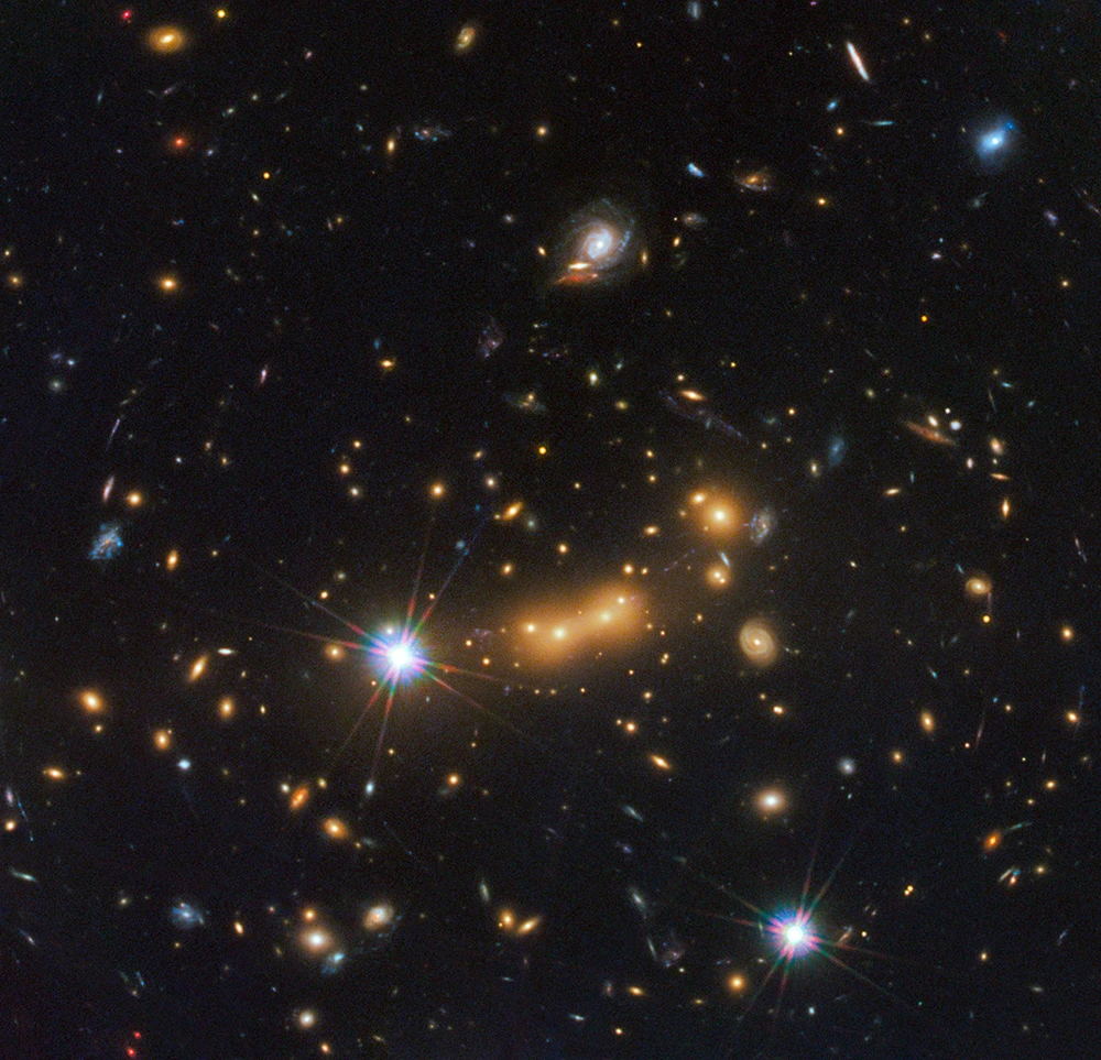 Galaxy Cluster MACS J0647 (Image: NASA)