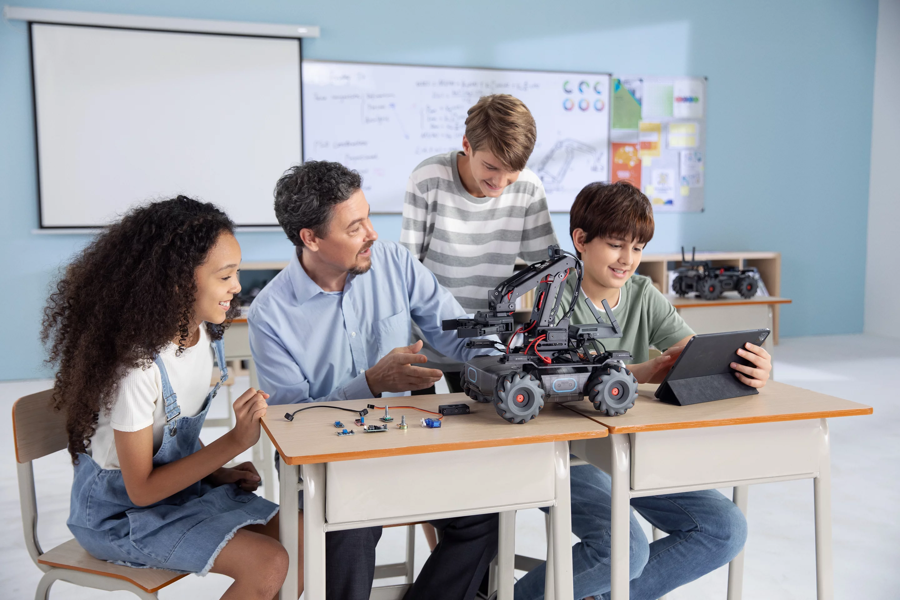 "At DJI Education, we strive to continue to be at the forefront of education innovation. It’s key for us to invest in the next generation of tech innovators by entering the education market supporting and providing tools at a pivotal age," said Jianrong Gao, head of DJI Education.