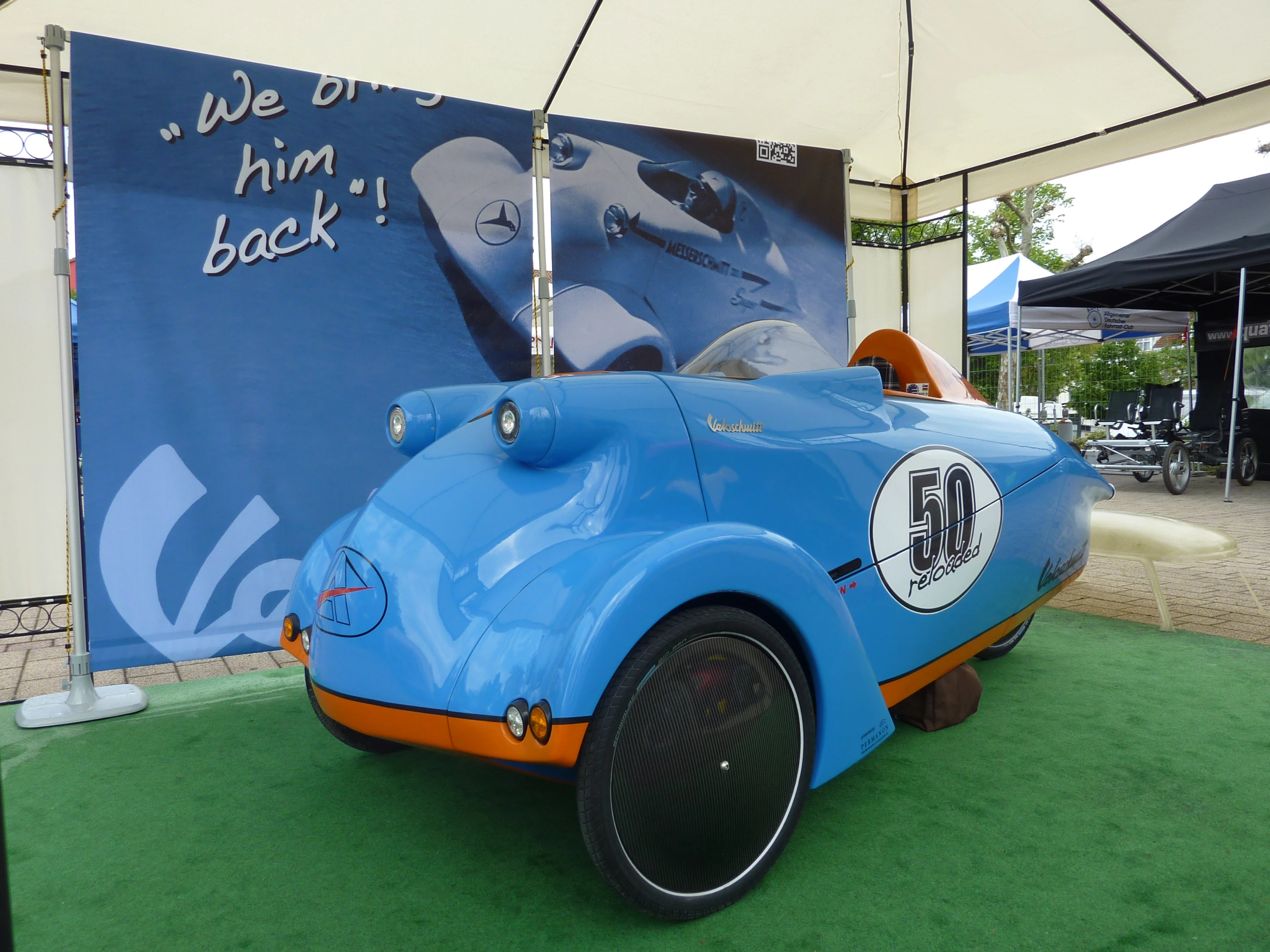 The Veloschmitt has a Müller headlight system