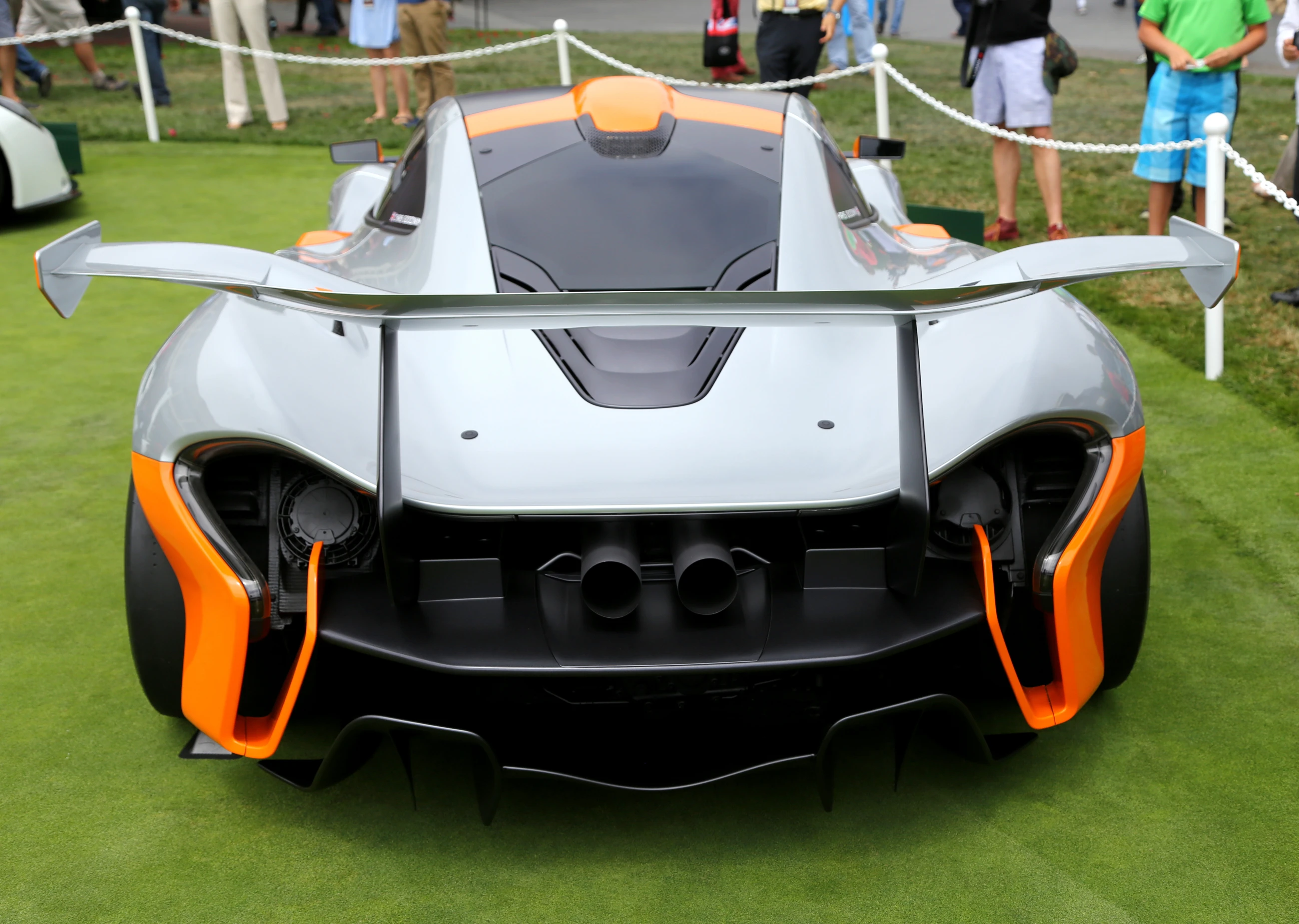 A massive rear diffuser provides downforce at high speed (Photo: Angus MacKenzie/Gizmag)