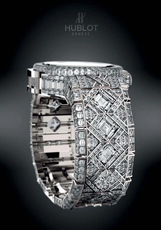Hublot "$5 MILLION" Watch - 44 mm diameter in white gold and 1282 diamonds.