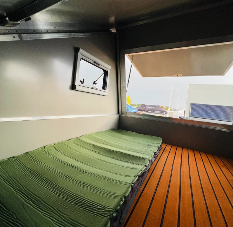 Along with its all-aluminum construction, AntiShanty uses quality components like Tern windows