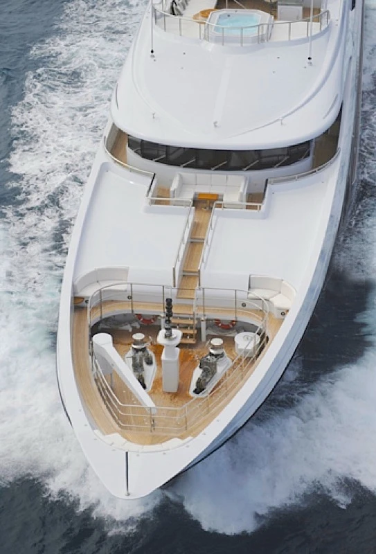 DISPLACEMENT MOTOR YACHT OF 500GT TO 1,299GT winner Kaiser