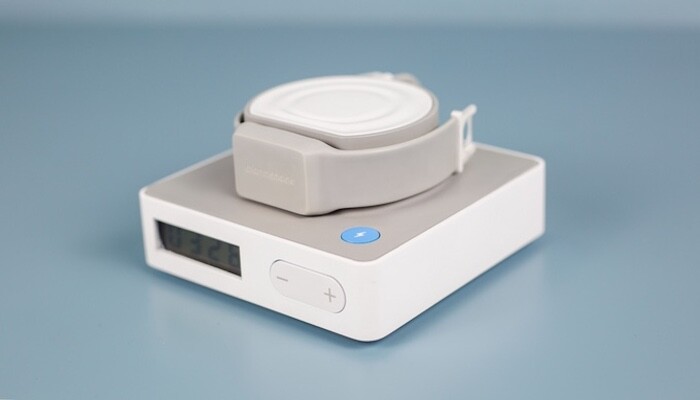 To avoid being zapped, the AlarmShock makes you unlock a wristband on the dock