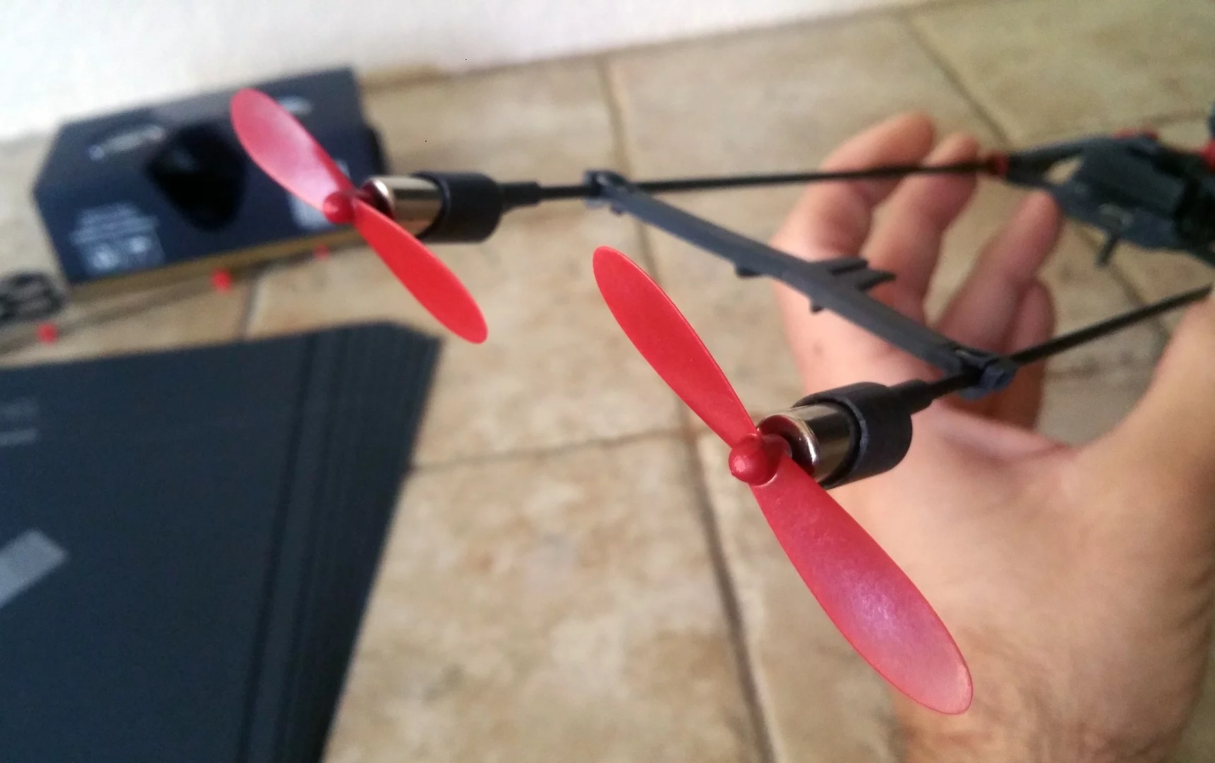 The PowerUp FPV frame and propellers are lightweight and sturdy, having been able to shrug off several notable crashes