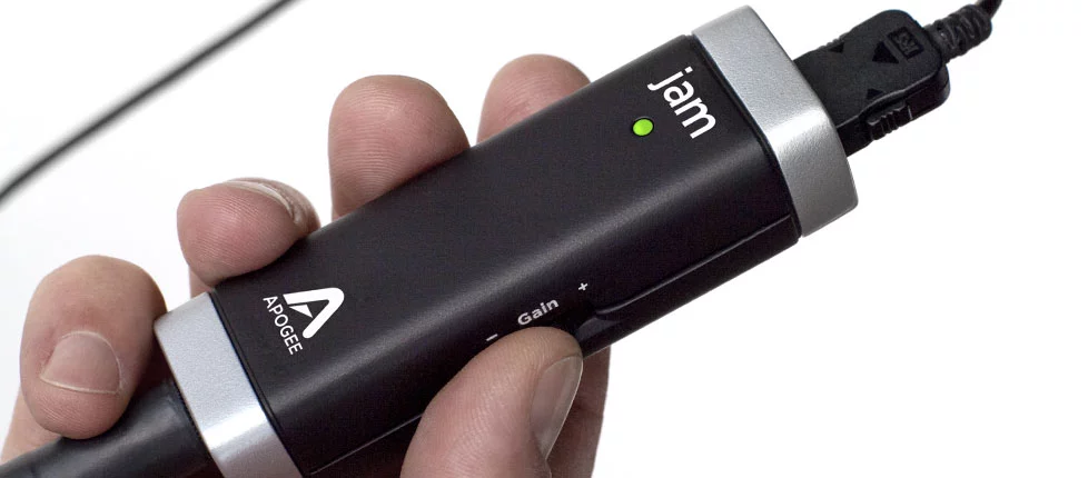 JAM includes a gain control knob offers manual level adjustment