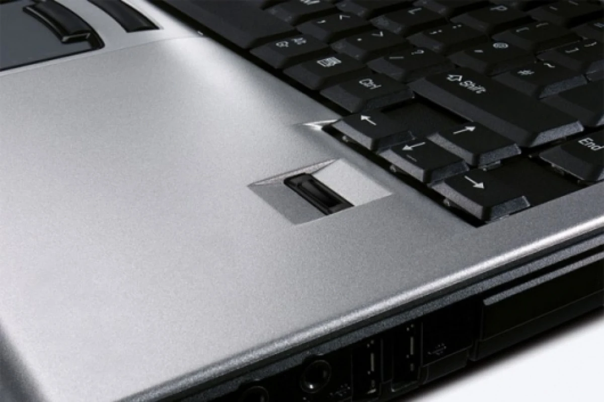 UPEK's TCS5 TouchStrip Fingerprint Sensor