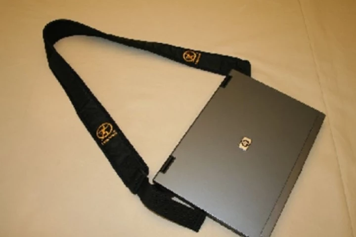Close screen to secure The Lapstrap in place