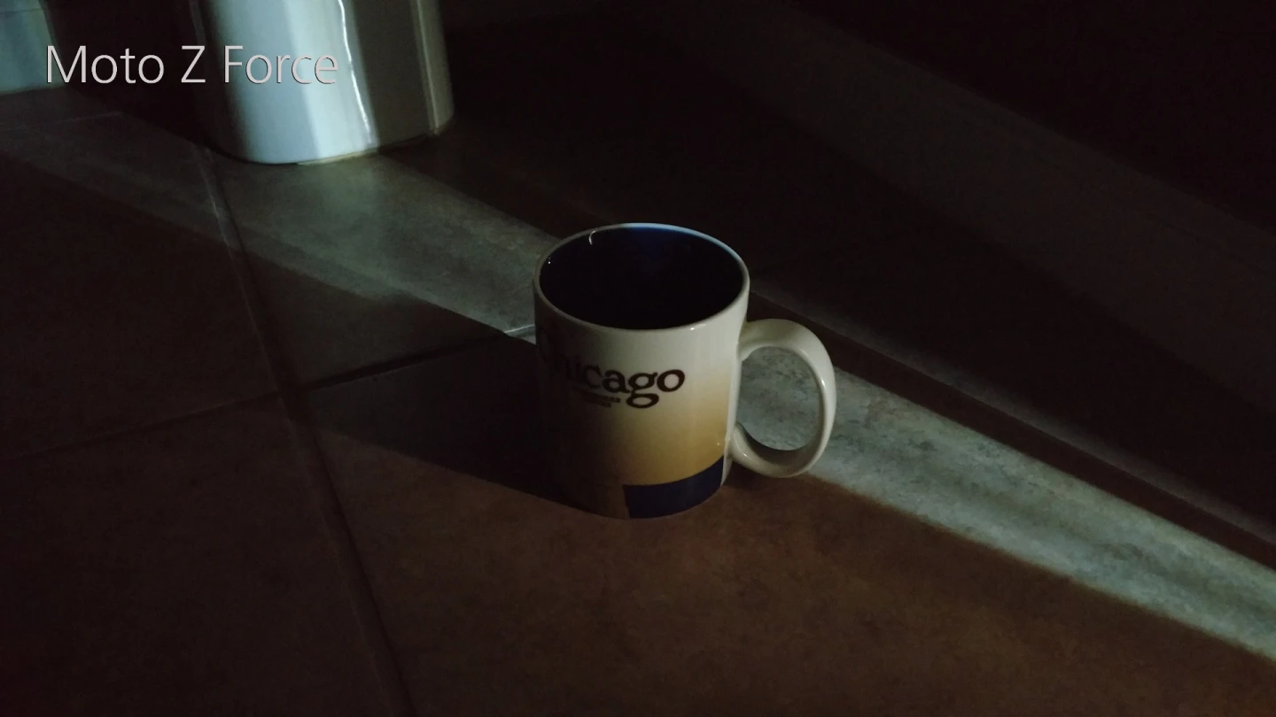 Moto Z Force Droid camera sample: Indoors, poor light