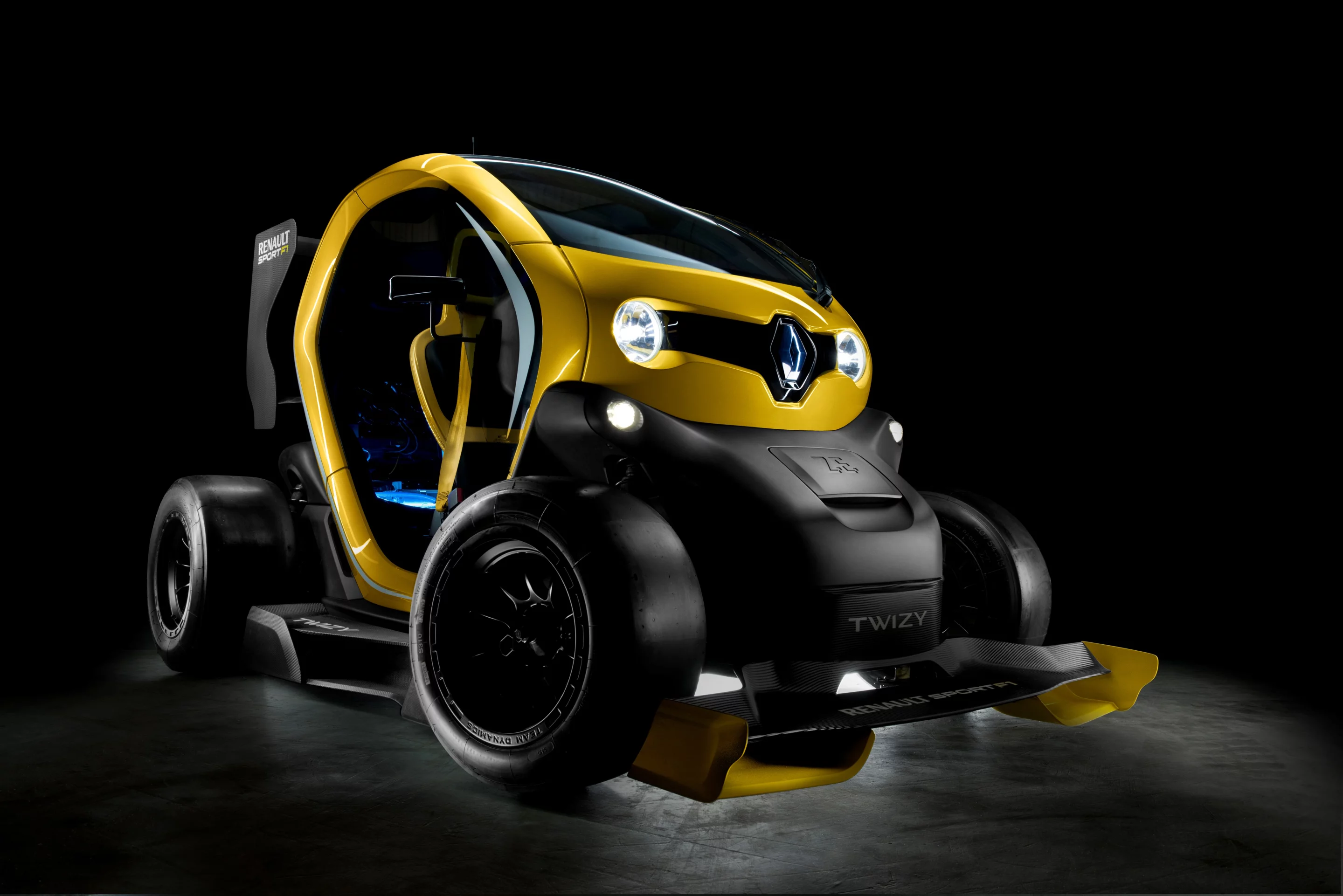 Like a cross between Wall-e and a Formula 1 golf cart, Twizy's Sport F1 is all for fun