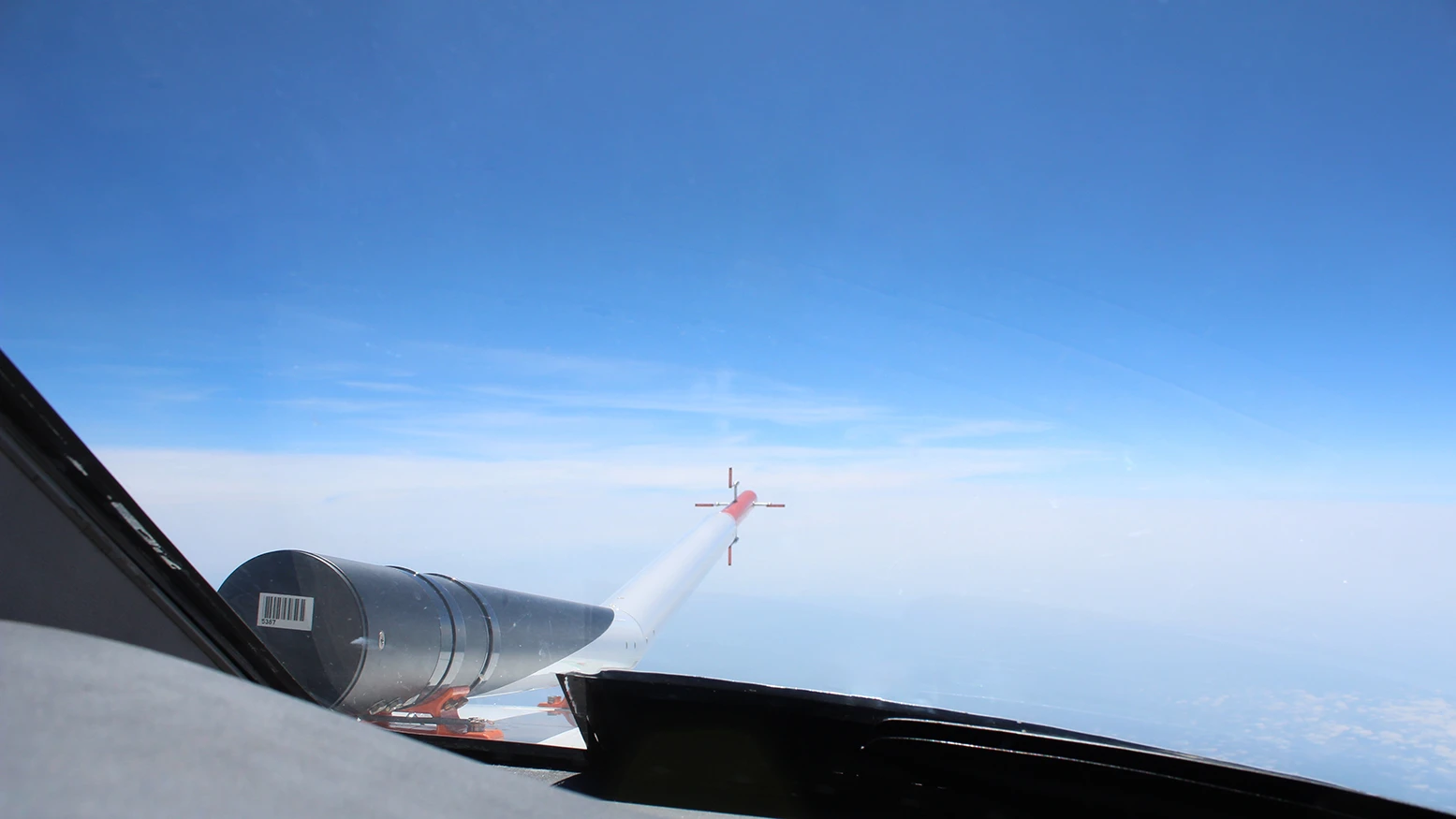 View from the aircraft testing the Ultraviolet "Light Detection and Ranging" (LIDAR) instrument (Photo: DLR (CC-BY 3.0))