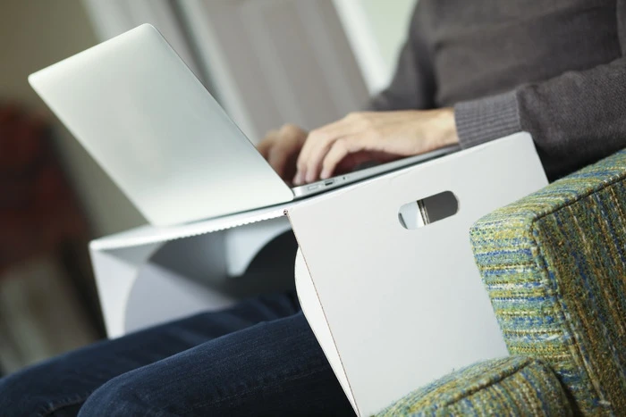 Lapdeck lets you escape the desk, giving you a break from the confines of your office enviroment
