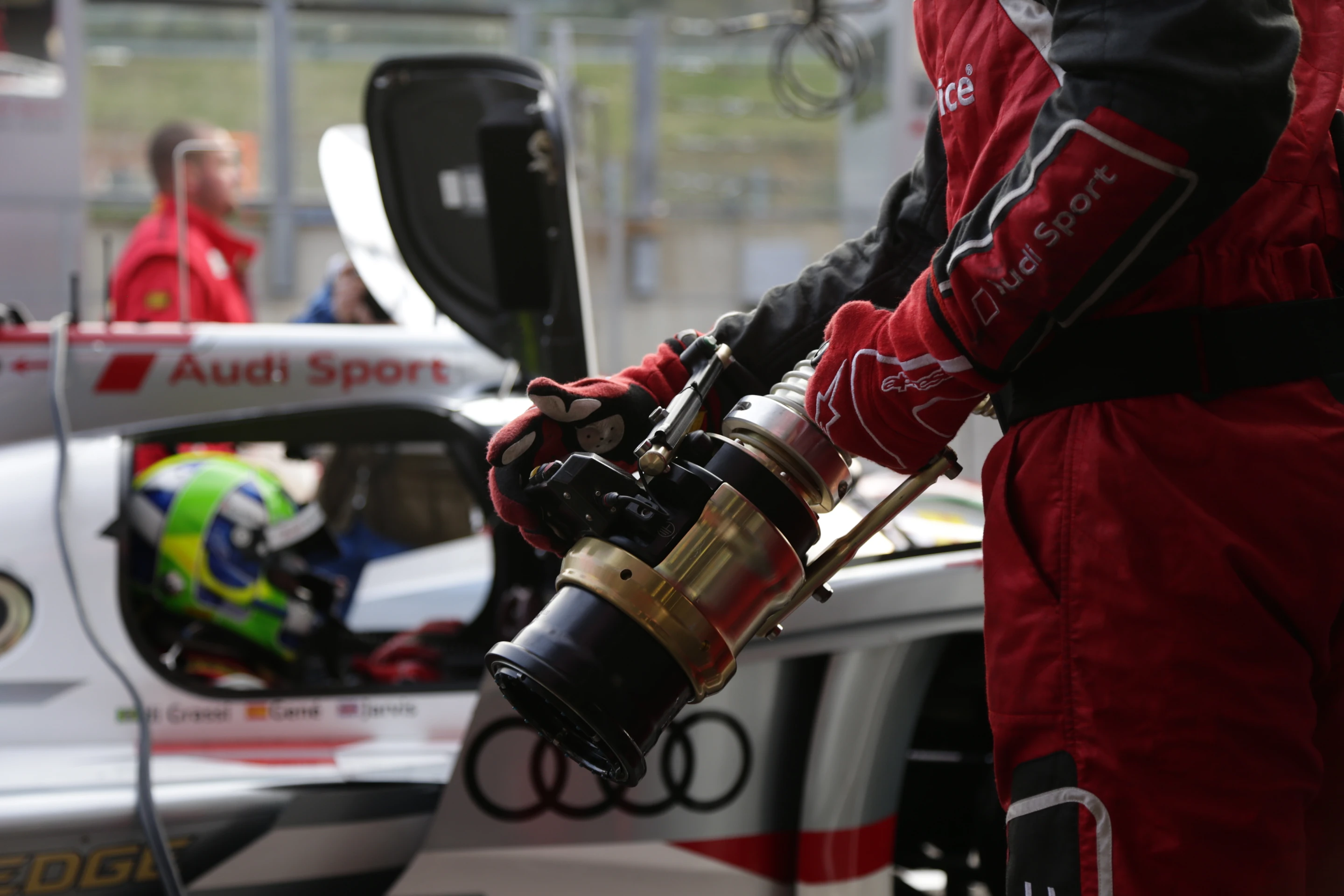Lucas di Grassi in the R18 e-tron quattro