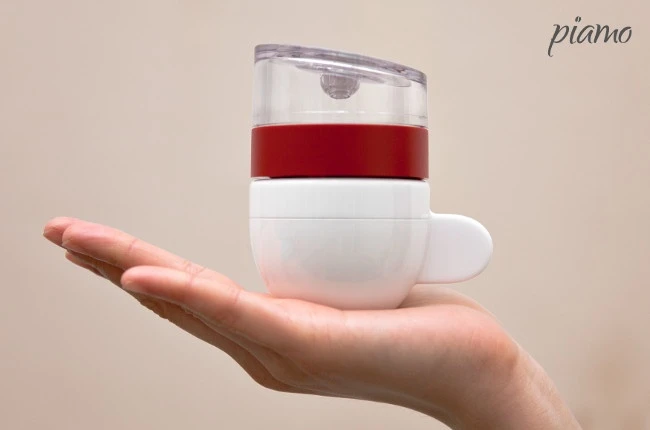 Piamo was invented by German engineer Christoph Meyl