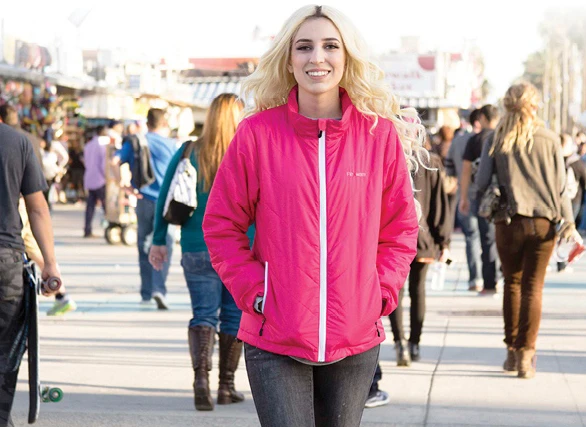With its built-in Bluetooth, the Flexwarm smart jacket connects to smartphones, tablets, and even smartwatches via the companion app (available for iOS and Android)