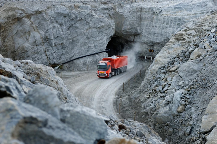 Test runs with human supervisors were completed at the Norwegian mine, before the keys were handed over to the computer for total autonomy