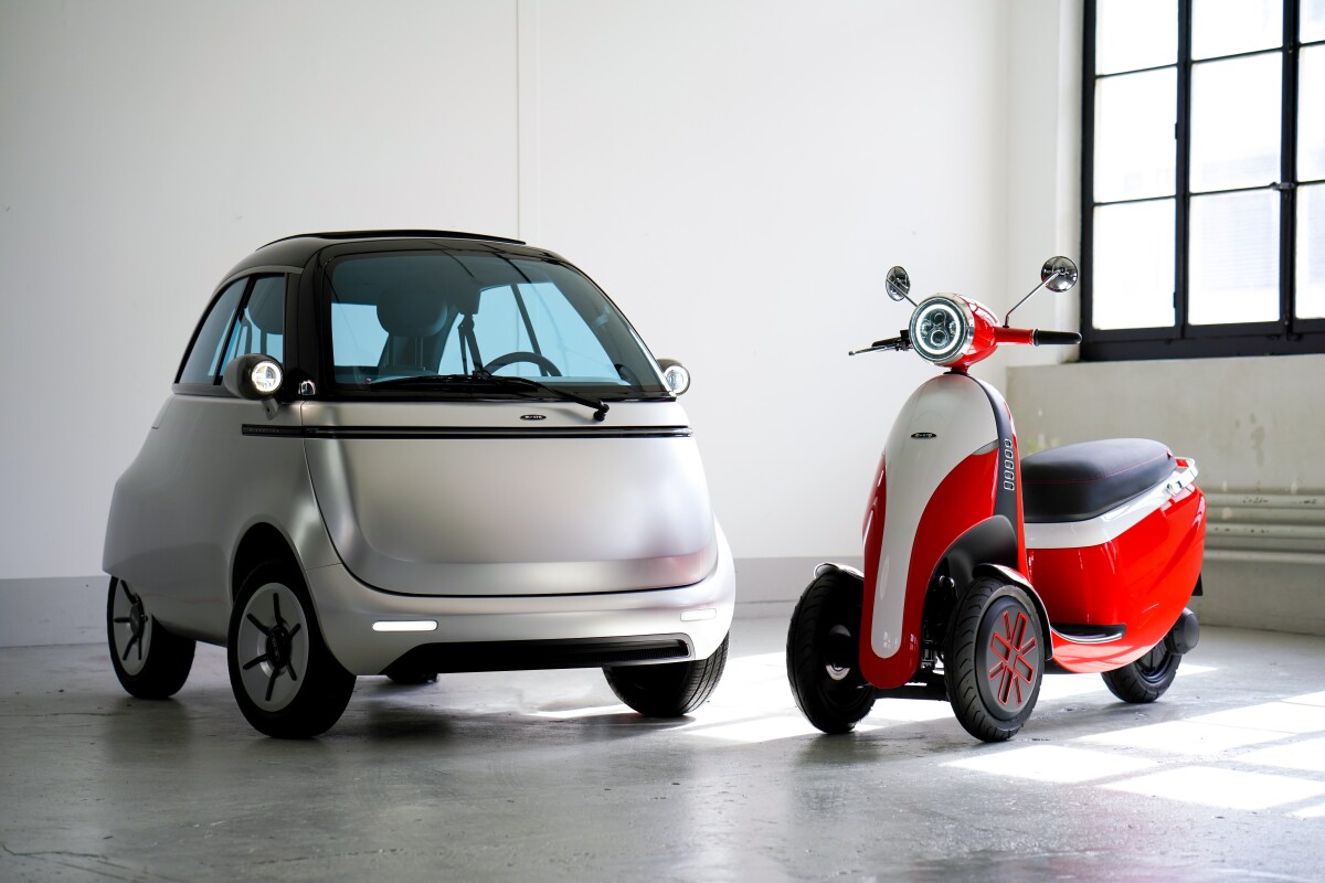 The Microlino 2.0 (left) will begin production in 2021, while the Microletta is still a concept for now