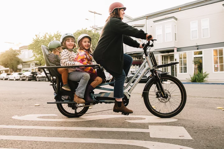 "Deciding to embrace the cargo bike lifestyle involves a lot of research, comparison, and work from the outset," says Steve Zourntos, Head of Product at Xtracycle. "We built the Swoop ASM to answer all your questions - will we all fit? Yes. What accessories do we need? We include them. Is this a great value? Yes. Our designs remove the barriers so riders can say yes to cargo biking with confidence."