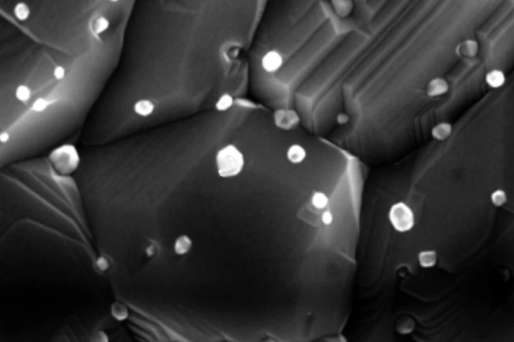 Researchers have created an efficient new thermoelectric nanomaterial, that could be used to harvest waste heat for conversion into electricity (Image: Rensselaer/Ramanath)