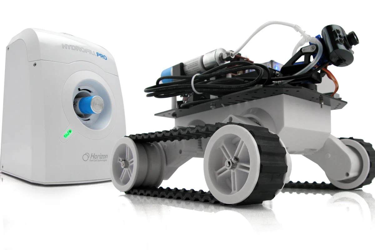 Horizon Fuel Cell Technologies has unveiled its H-ROVER – a camera-equipped, fuel cell-powered, remote-control tracked model vehicle