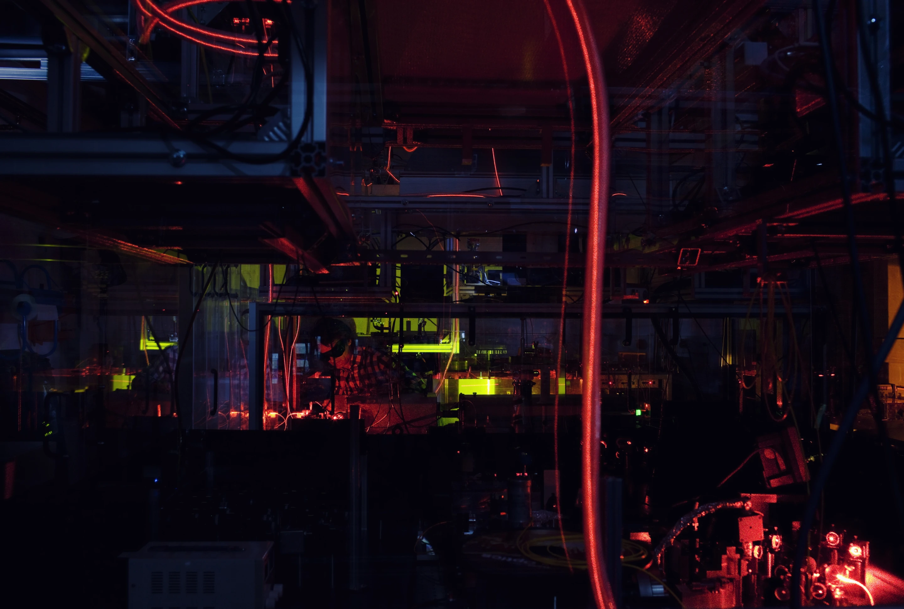 The advance could prove crucial to building better photonics and quantum computers (Photo: TU Darmstadt)