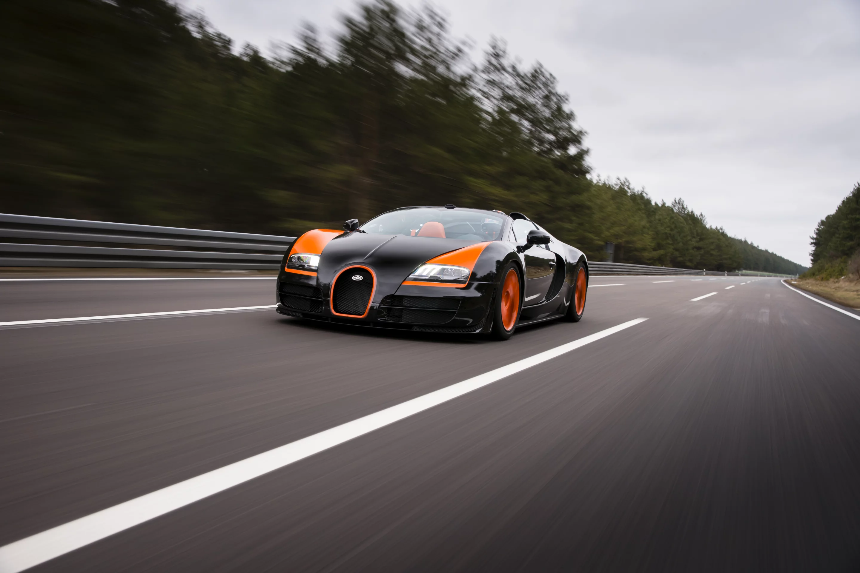Bugatti set the record at Volkswagen's Ehra-Lessien track