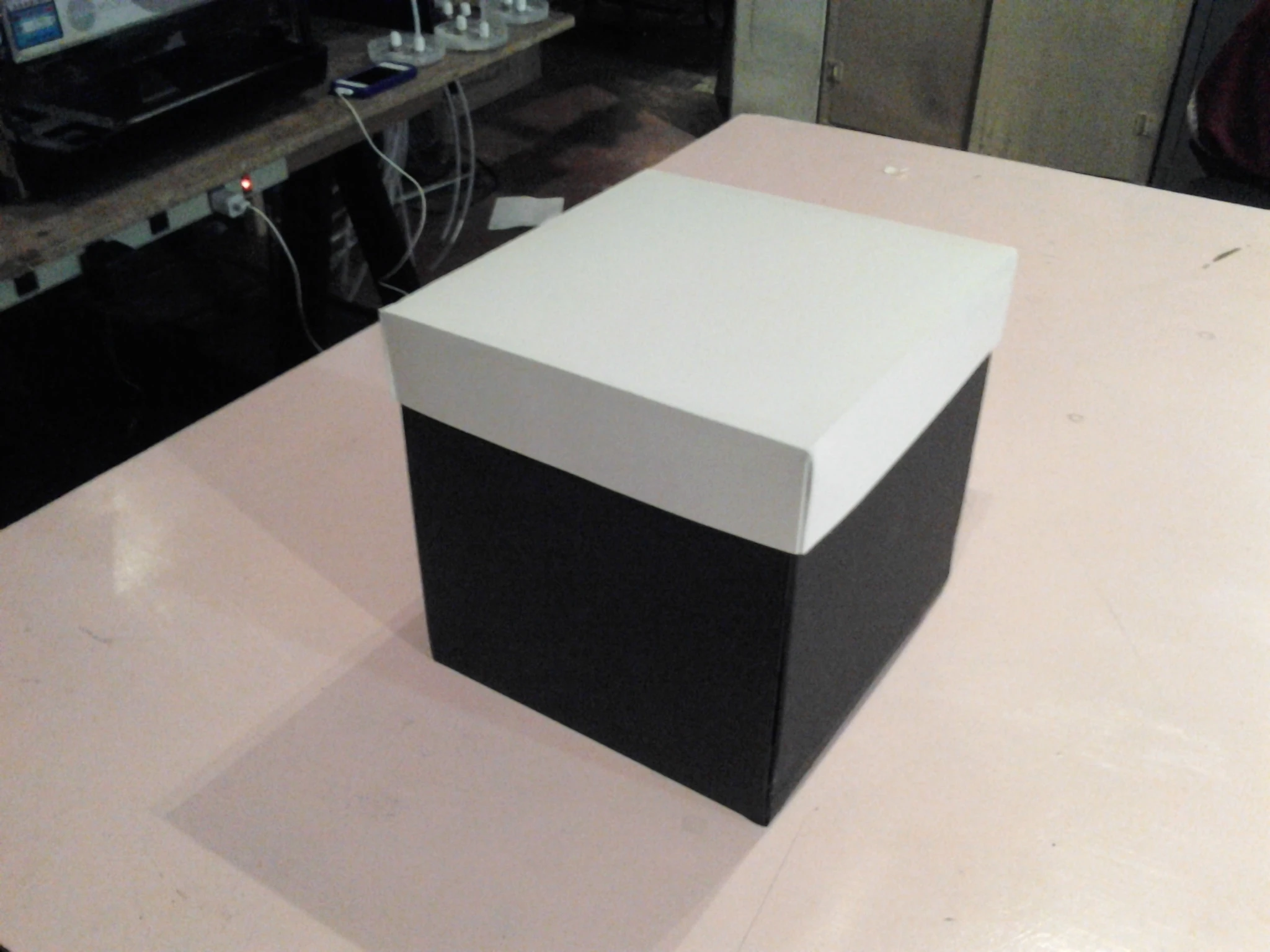 Remove the lid of the Piano Box and three sides fall flat against the table top, two hold speakers and the other features a touch sensitive 12-key piano/synth keyboard