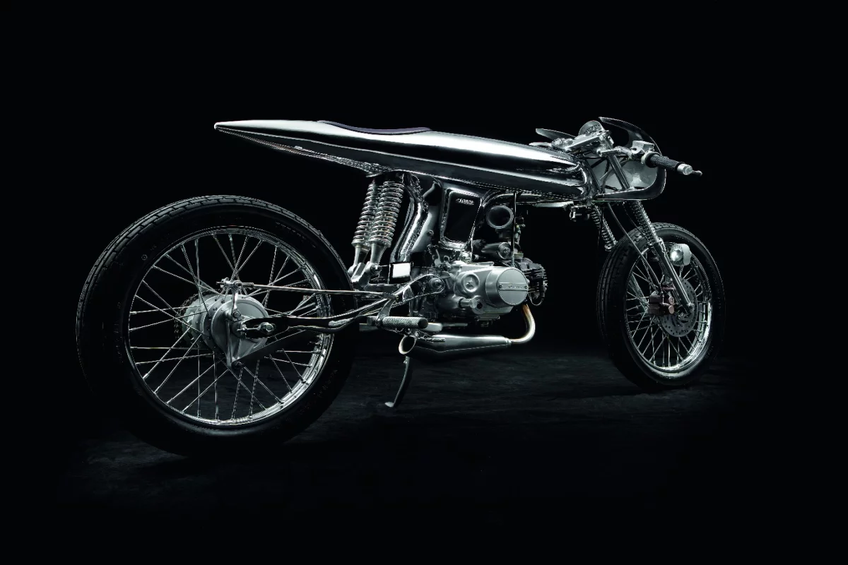 The Bandit9 Eve MK II is nearly unrecognizable as a previous Honda Supersport