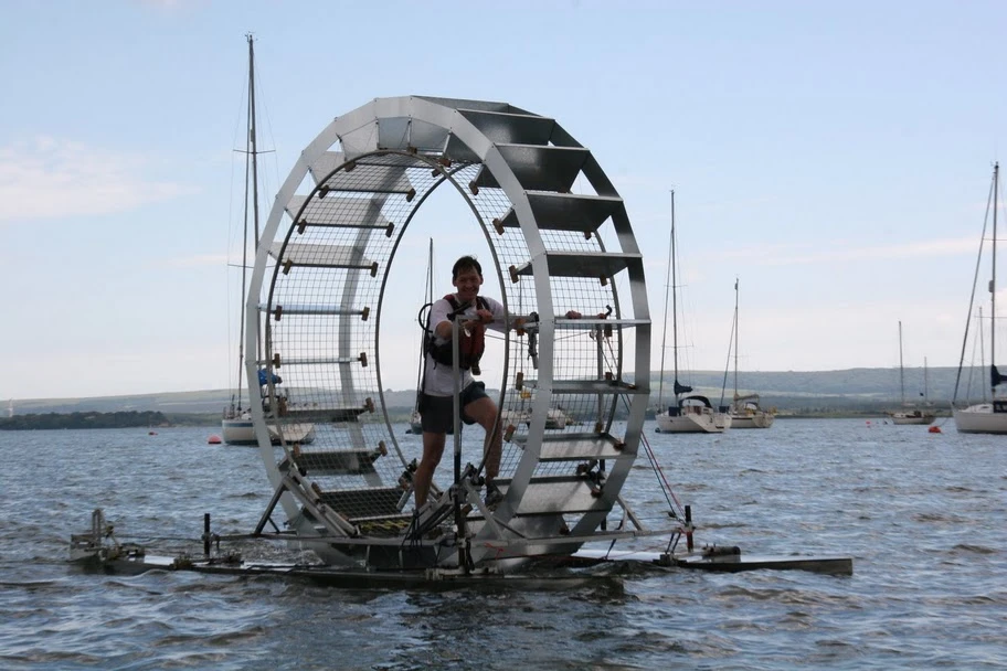 Tredalo offers a unique "walking" on water experience