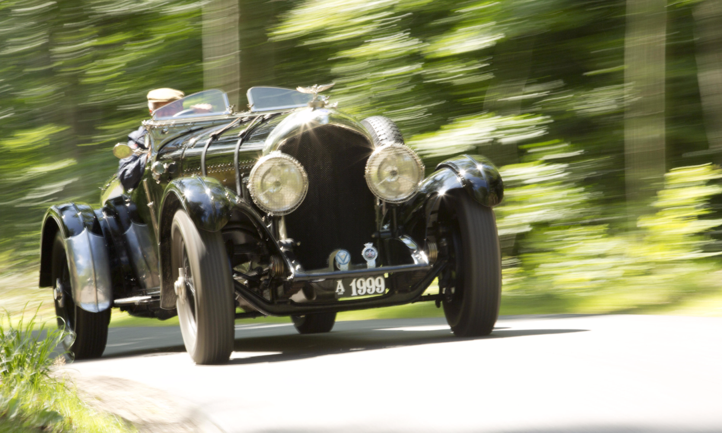 This rare short-chassis 1927 Bentley 6½ Litre 'Bob-Tail' sold for DKK 7,187,500 ($1,078,605) at Bonham's Frederiksen Collection auction on 26 September, 2015